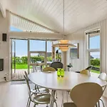 Well-maintained With Sea View Close To Nature, The And