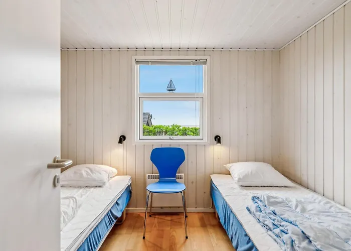 Well-maintained With Sea View Close To Nature, The And بيت للعطل *